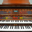 Lowrey Celebration Deluxe - Organ Pianos